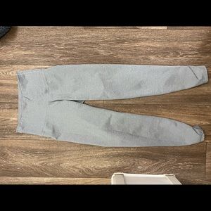 Grey leggings